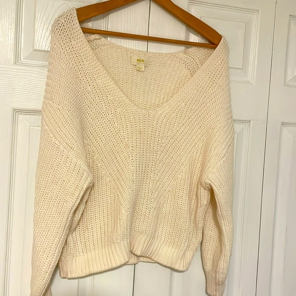Maeve V-Neck Sculptured Pullover Sweater size medium - Picture 2 of 5